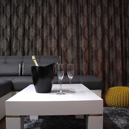 Ramonda - New Belgrade Apartment Luaran gambar