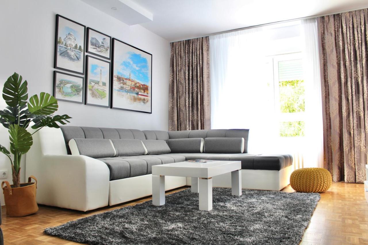 Ramonda - New Belgrade Apartment Luaran gambar