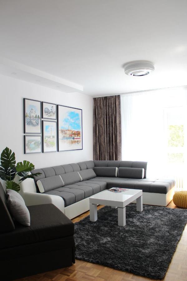 Ramonda - New Belgrade Apartment Luaran gambar