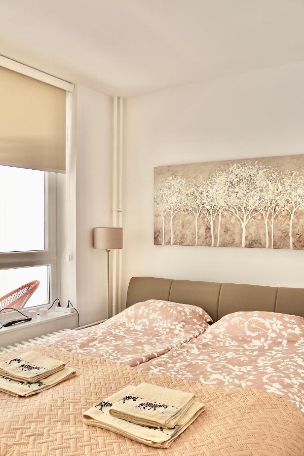 Ramonda - New Belgrade Apartment Luaran gambar