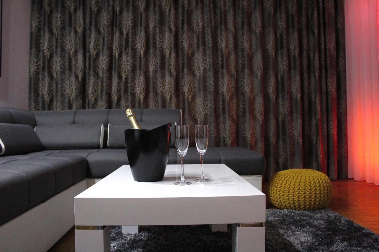 Ramonda - New Belgrade Apartment Luaran gambar