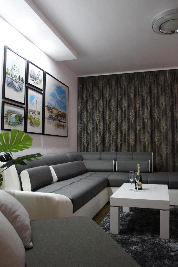 Ramonda - New Belgrade Apartment Luaran gambar